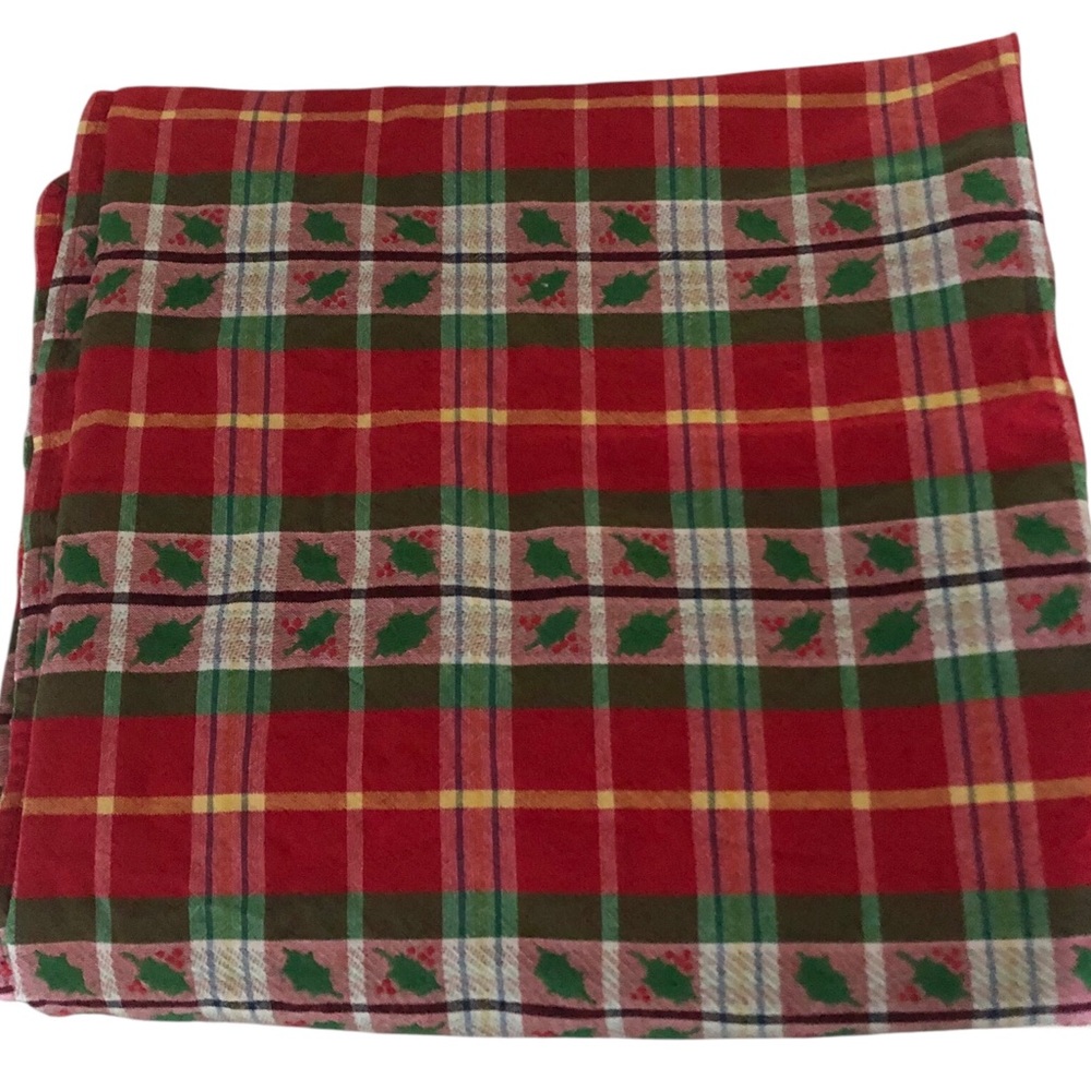 Holiday Plaid Cotton Tablecloth in Red and Green 74x60